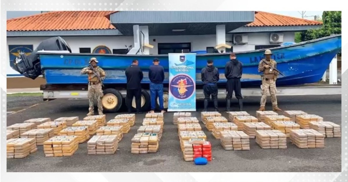 Interior Minister Bahrain participates in international security alliance operation seizing over 822 tons of drugs, arresting more than 12,000 suspects image