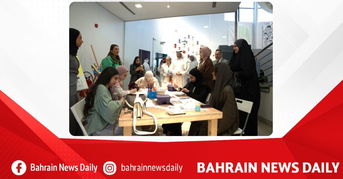 Youth Minister inaugurates Al Manara art and culture space at Muharraq Youth Centre image