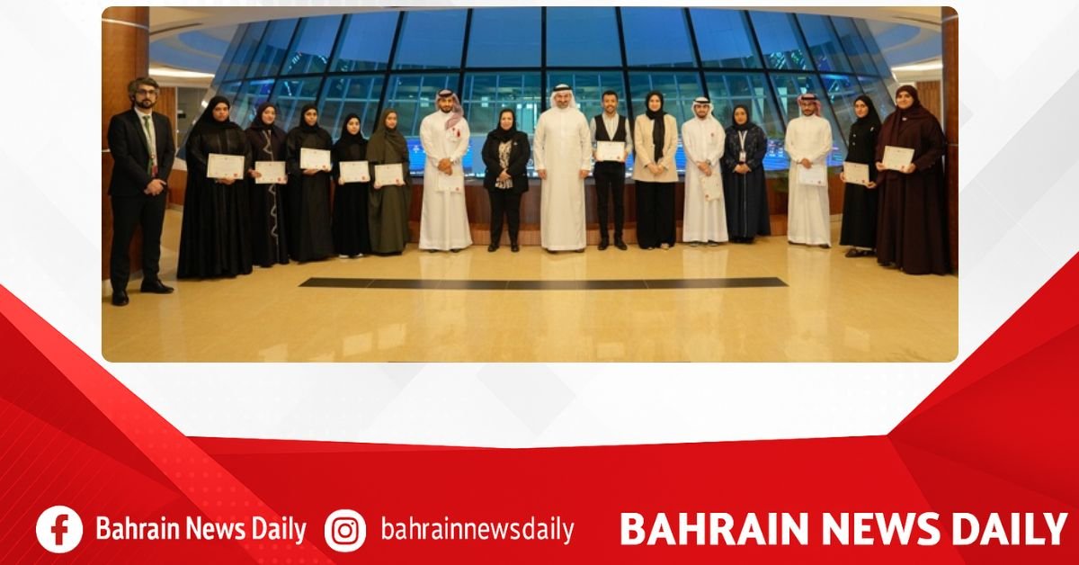 Industry Minister meets graduates of second batch of consumer protection ambassadors image
