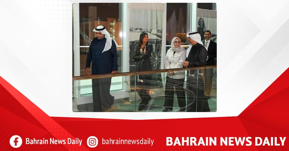 Ministers tour Hawa Al Manama festival image
