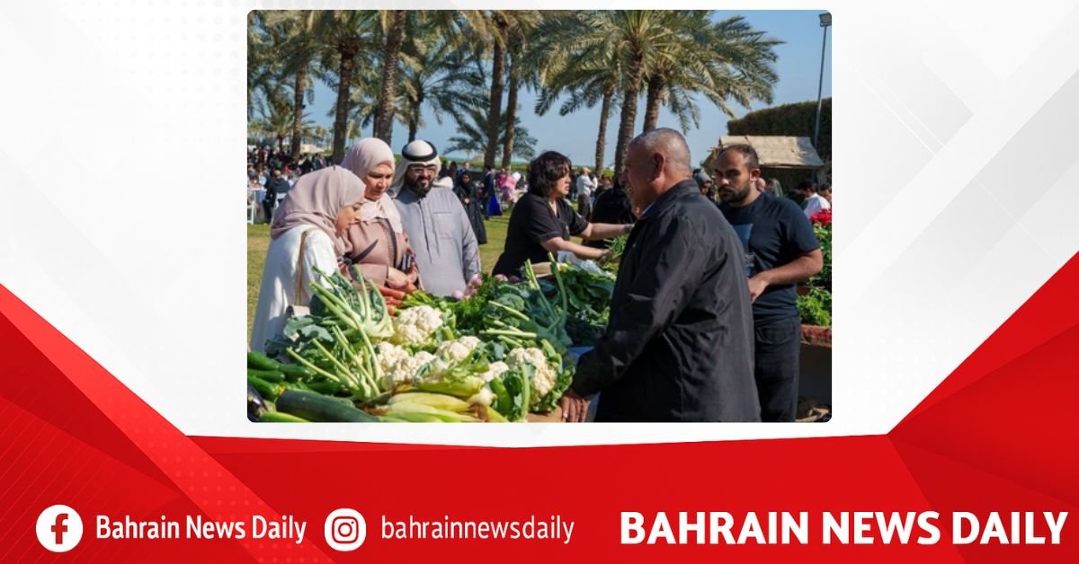 Tourism Minister visits Bahrain Farmers’ Market at Ritz-Carlton Hotel image