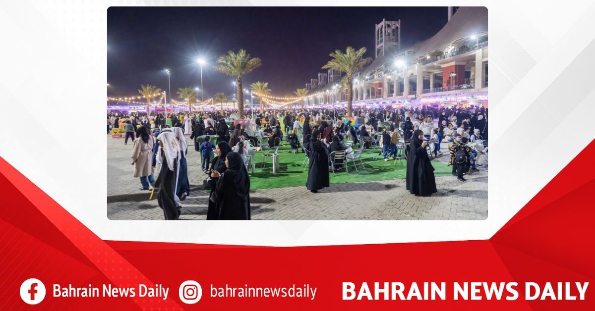 Tourism Minister visits Wen w Bkm Festival at BIC image