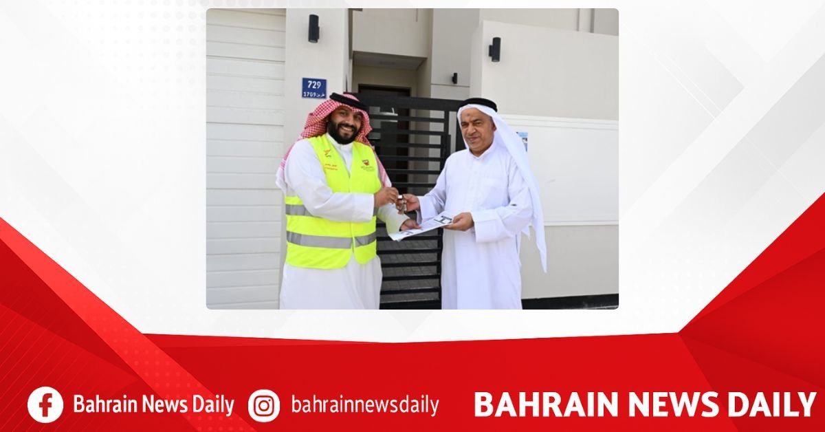 They expressed their satisfaction towards the new electronic services.. Citizens Ease of issuing electronic contracts and completing the process within a short time