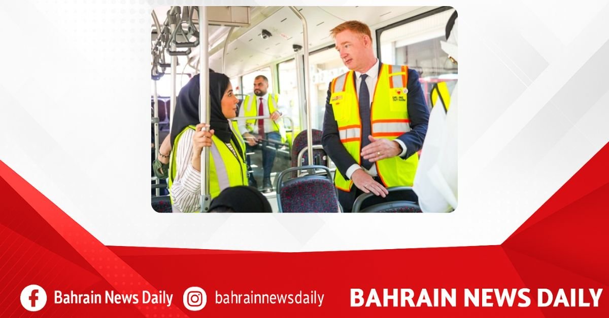 Transportation Ministry Undersecretary visits public bus depot